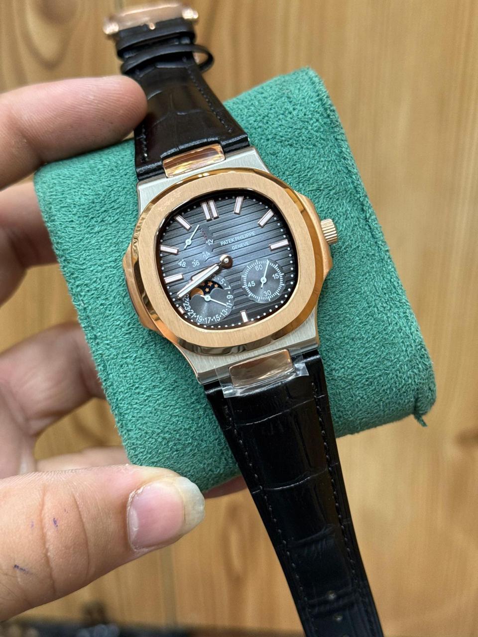 NAUTILUS 5712/1G || TWO TONE