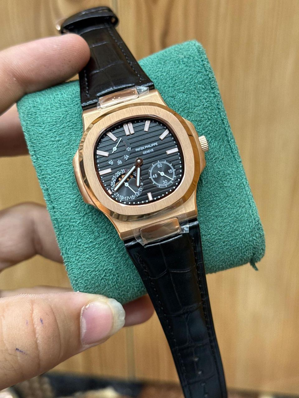 NAUTILUS 5712/1R || BLACK