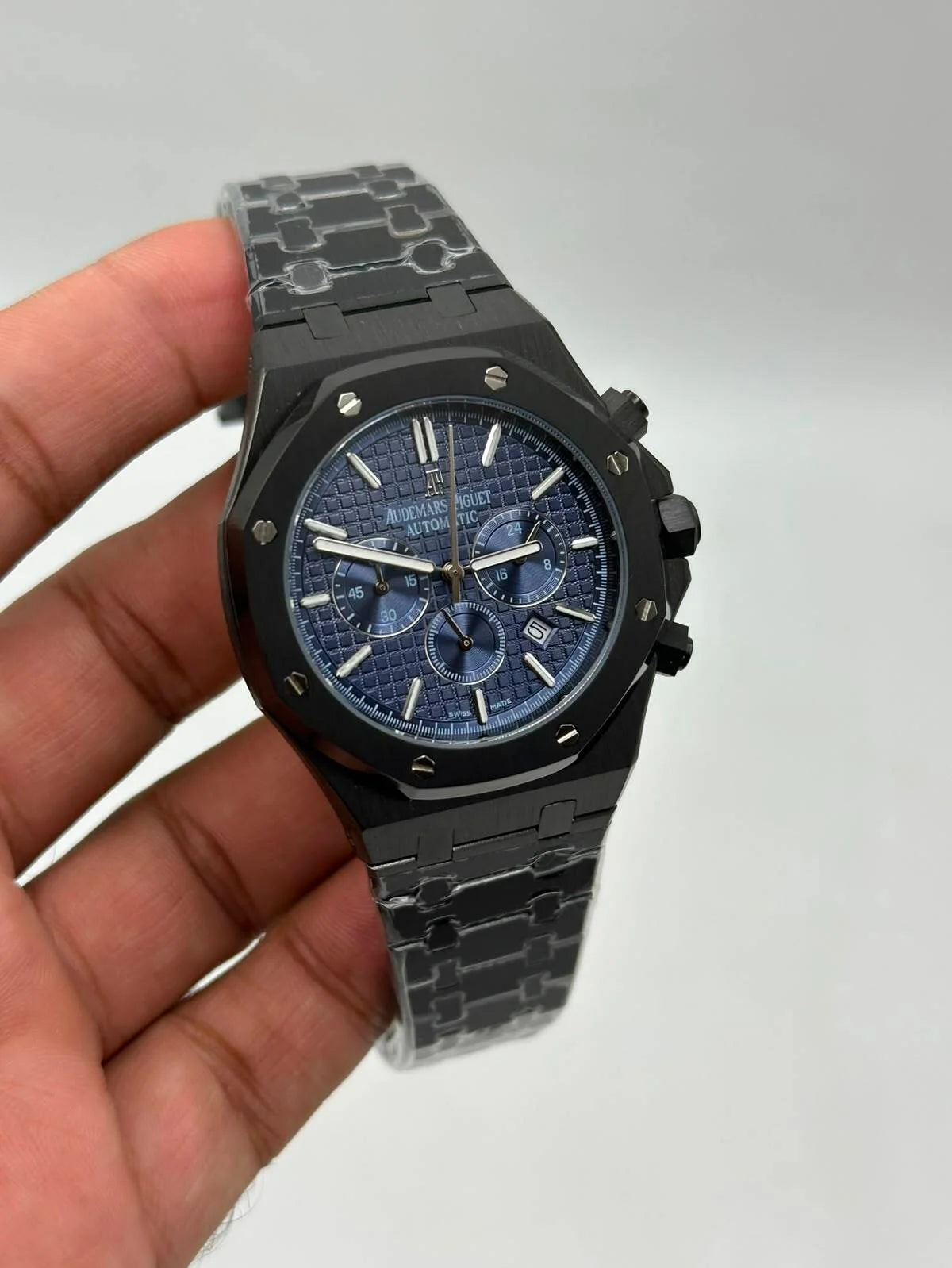 ROYAL OAK || CHRONOGRAPH || BLACK CASE W/BLUE DIAL