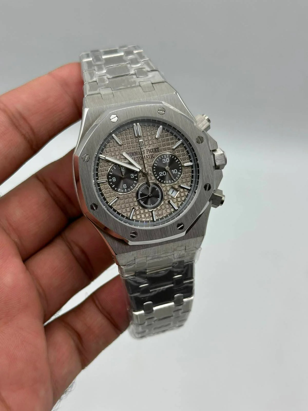 ROYAL OAK || CHRONOGRAPH || SILVER CASE W/GREY DIAL