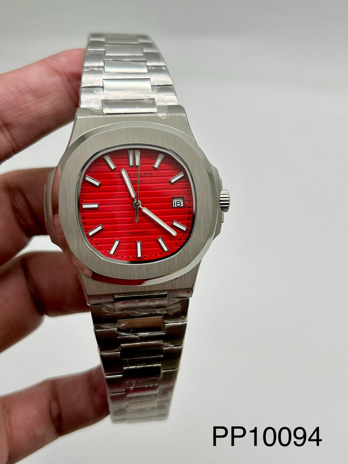 NAUTILUS || 5711/1A || RED DIAL