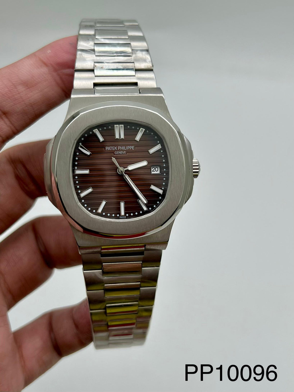 NAUTILUS || 5711/1A || BROWN DIAL