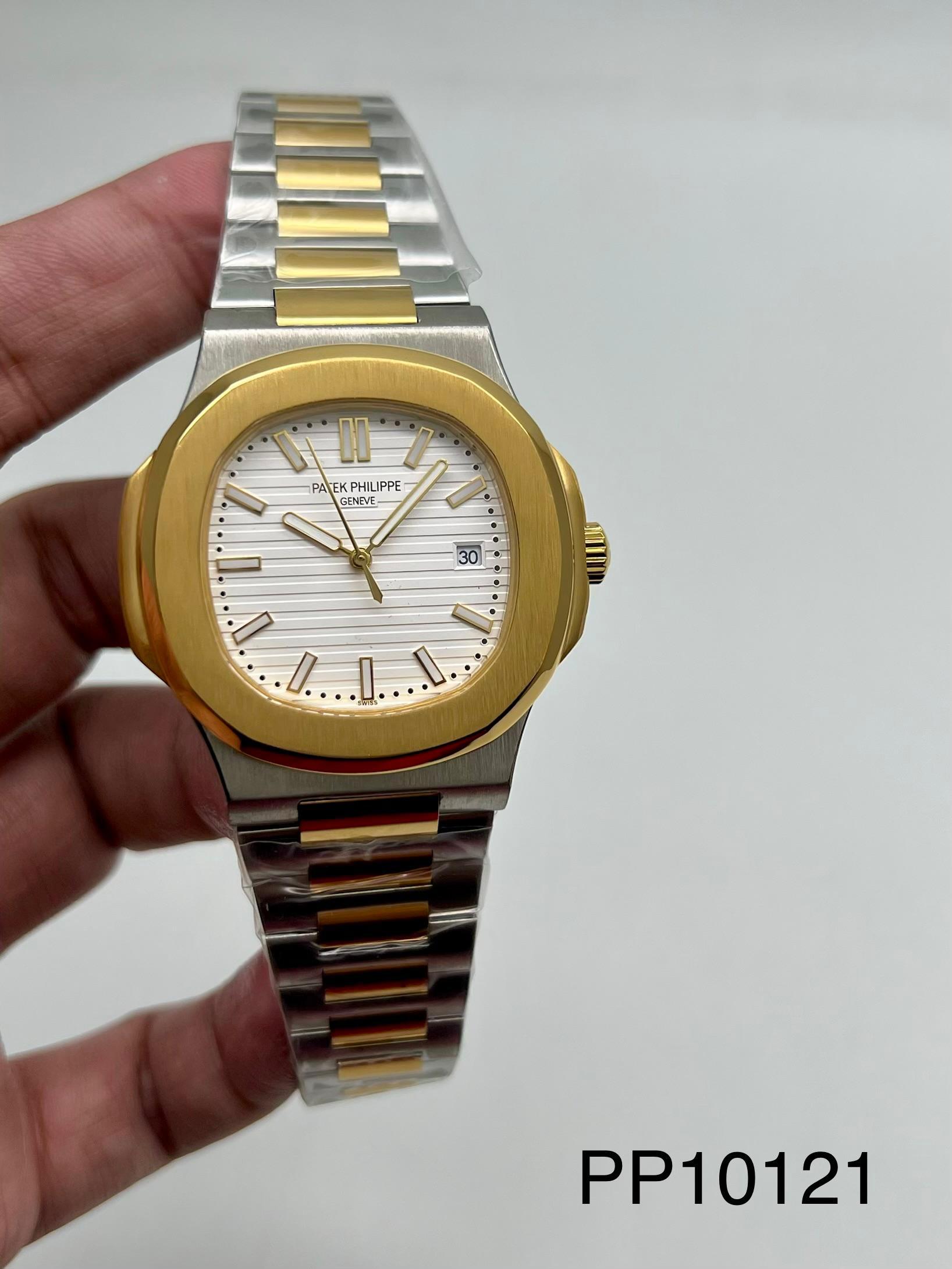 NAUTILUS || 5711J || TWO TONE || WHITE DIAL