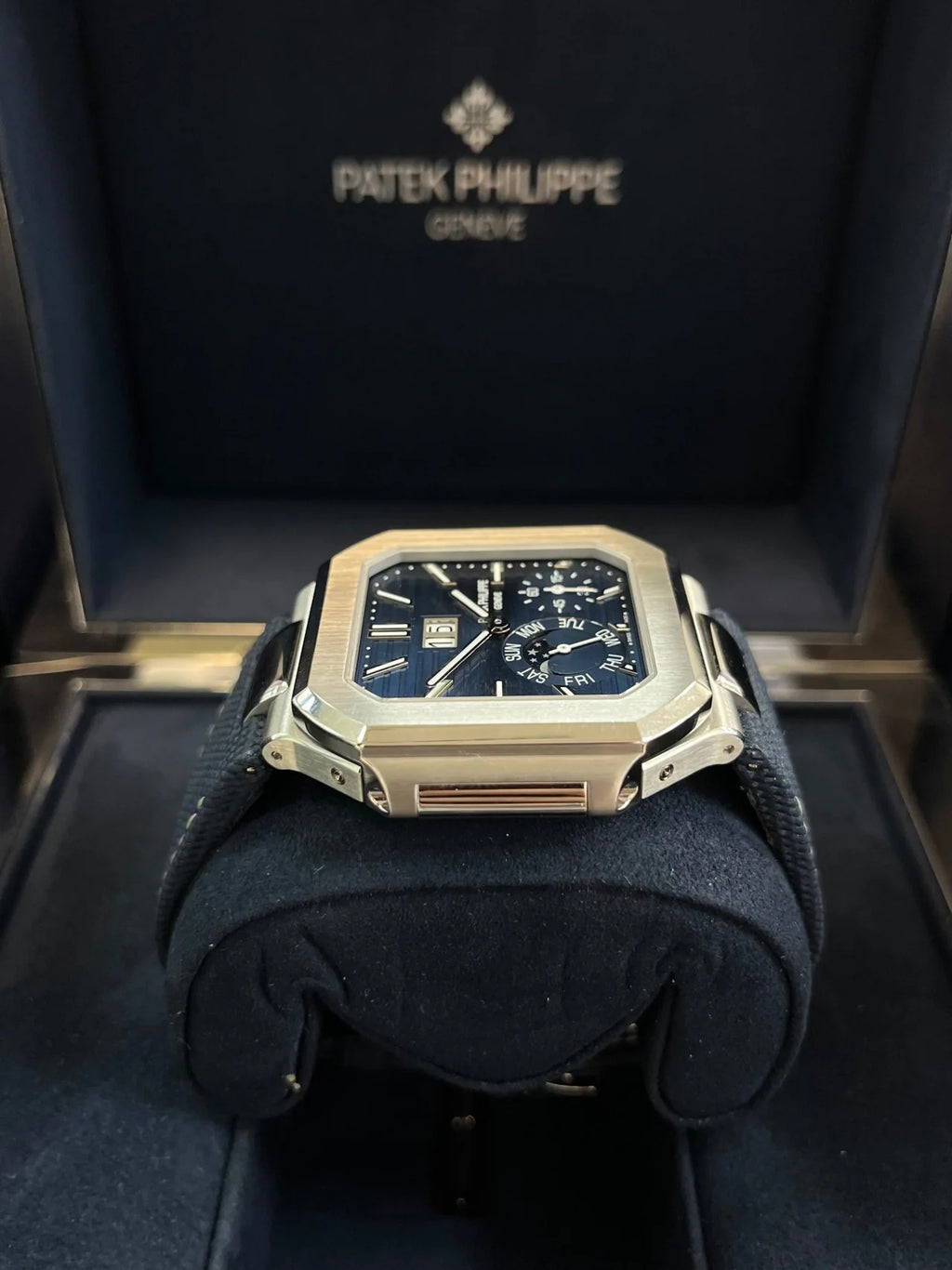 CUBITUS || 5822P || SILVER CASE W/BLUE DIAL